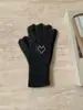 Luvas Longas de Tricô Bordadas em Formato de Coração, Sem Dedos, Compatíveis com Tela Sensível ao Toque, Versão Coreana de Inverno, Versáteis, Para Estudantes, Quentes, À Prova de Frio, À Prova de Geada