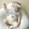 Ropa de bebé ropa de verano fina mameluco para bebé recién nacido niño y niña un mes 100 días lindo súper lindo mameluco manga corta