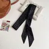 Nuevo pañuelo largo de seda para primavera-verano con lunares blancos y negros, se puede usar como cinta para el cabello o bufanda para el cuello, versátil y elegante, perfecto para combinar con camisas