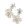 D01 Aretes de Perlas Aguja de Plata Trendyy Nuevos Coreanos Elegantes Populares Aretes de Diamantes Dulces Aretes de Flores Pequeñas