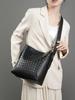 Bolso Cubo de Gran Capacidad para el Día a Día Estilo Nuevo 2026 Bolso de Hombro y Debajo del Brazo Bolso Tejido de Piel de Vaca Hecho a Mano Bolso Cruzado de Piel Genuina