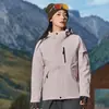 Chaqueta de tres en uno estilo Bo Xi para exteriores, ropa de trabajo personalizada para protección forestal, cortavientos, impermeable, ropa de chaqueta para montañismo al aire libre