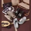 Sandalias deportivas para hombre, nuevo modelo de verano, para interior con suela gruesa, cómodas, antideslizantes, duraderas, transpirables, pantuflas de EVA para hombre