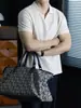 Estilo de Lujo de Gama Alta|Camisa Polo de Algodón Piqué Transpirable y Amigable con la Piel de Manga Corta para Hombre, Cuello Minimalista de Gaviota, Color Sólido, Blanco Veraniego