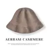 Nueva colección de otoño e invierno: 100% cachemir puro, sombrero simple de ala corta, estilo coreano, cálido, versátil y favorecedor para el rostro, moderno gorro de punto