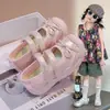 Sapatilhas de Ballet para Meninas, Tênis Esportivos de Malha para Crianças, Novos Sandálias Respiráveis de Malha Estilo Princesa Finas para o Verão 2026