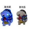 Crayón Shin-Chan Luz LED Intermitente Flor para Zapato DIY Agujero de Zapato Accesorios Decorativos Hebilla de Zapato Lindos Dibujos Animados Accesorios Elegantes