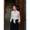 Camisa Versátil de Estilo Retro Elegante para Otoño 2026 con Decoración de Cinta, Top Holgado, Distribución para Transmisión en Vivo
