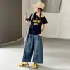 Camiseta de Verano para Niñas de Manga Corta y un Hombro Estilo Nuevo para Niños Mayores, Top Versátil Elegante de Moda con Estampado de Letras Off-Shoulder para Niños