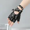 Luvas de Performance de Palco Femininas Meio Dedo Rebite Estilo Gótico Escuro Cool Segunda Dimensão Boate Punk Mu Si Cheng cos