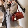 Bolsa de Grande Capacidade Feminina Início da Primavera Retrô 2025 Nova Versátil de Ombro/Sob o Braço Casual para Trabalho Comutador Bolsa Almofada
