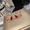 Versa Fashion Pendientes Anillo de Mariposa Fluttering de Gama Alta Micro Incrustación Circonita Chapado en Oro Perla Pequeña Traje Mujeres