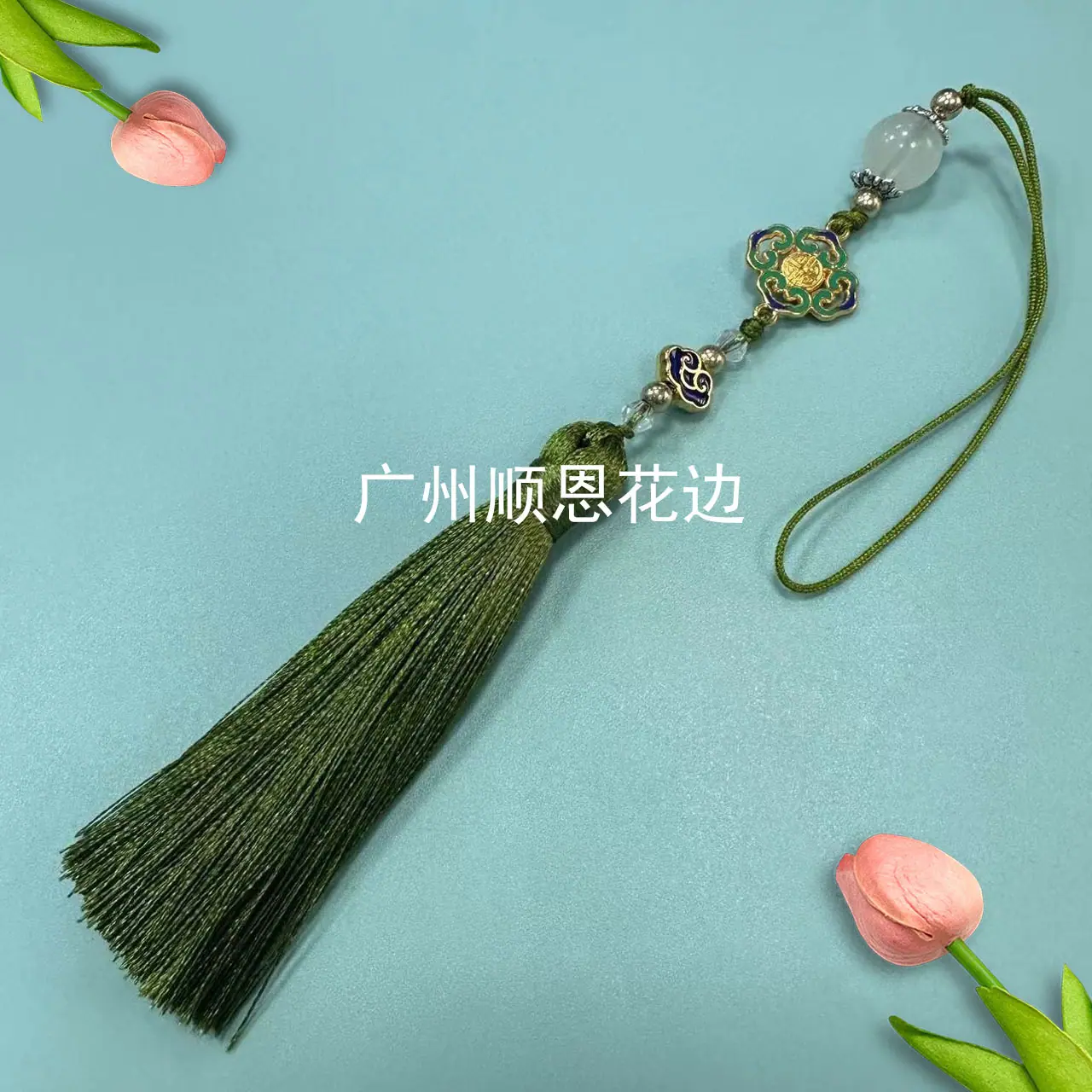 军绿色