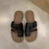Chinelos slip-on Chuyuji para mulheres, para usar no verão ao ar livre, novo estilo simples vintage 2026, adequados para combinar com saias