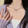 Collar de perlas barrocas de agua dulce Love para mujer, de verano, ligero, lujoso, estilo dulce y moderno, cadena de clavícula, accesorios nuevos 2023