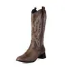 Botas Western Bordadas con Cuello en V 2026 Comercio Exterior Otoño Nuevo Estilo Europeo y Americano Punta Redonda Cremallera Lateral Tacón Grueso Tacón Alto Botas para Mujer