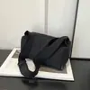 Nova Bolsa Transversal Estilo Coreano Bolsa de Ombro Leve Feminina Esporte e Lazer Bolsa Transversal de Nylon Bolsa Quadrada Pequena Bolsa de Tecido