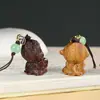 Macaco Esculpido em Sândalo Verde com Pêssego Ornamento Pingente DIY Macaco do Zodíaco Corrente para Celular Escultura em Madeira Maciça Artesanato dos 12 Signos do Zodíaco Pingente