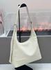 Nova Bolsa de Couro Genuíno para Axila Feminina Modelo 2026, Bolsa de Ombro Transversal em Couro Genuíno, Bolsa Feminina Urbana Simples de Couro Macio com Grande Capacidade