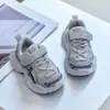 Estilo Coreano Solado Grosso Tênis Esportivo de Malha para Crianças Velcro Leve Antiderrapante Unissex Tênis Pai e Filho para Crianças Sapatos de Jardim de Infância