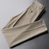 Calças compridas masculinas de verão Tencel calças de terno cropped masculinas calças cropped de negócios masculinas calças de terno casuais cinza finas de seda de gelo