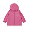 Chamarra con Capucha para Niñas Wulibu con Bordado de Animalitos Viento Juguetón Cálida Moda Primavera y Otoño 2026 Tendencia