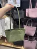 Bolsa de Paja de Verano Estilo Japonés Suministro Transfronterizo Bolsa de Hombro Estilo Vacacional Bolsa Tote Cesta de PVC Bolsa Tejida a Mano