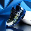 Sapatos infantis para meninos e meninas, verão, vazados, respiráveis, de malha, fivela giratória, para crianças de meia-idade e maiores, estudantes do ensino fundamental, sapatos casuais esportivos