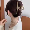 Pinza de Garra Mate Color Café para Mujer, Nuevo Modelo 2026, Pinza Grande para el Cabello Grueso, Accesorio para el Cabello Tipo Pinza de Tiburón