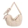 Saco de Penas Saco Nuvem Saco de Inverno Bolsa Transversal Nova Feminina Grande Capacidade Versátil para Trabalho e Deslocamento Bolsa de Algodão Preenchida com Penas
