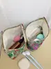 Nuevo Bolso Cosmético Bordado de Flores de Gran Capacidad Bolsa de Almacenamiento para el Cuidado de la Piel Portátil para Salir Bolsa de Aseo de Viaje Bolsa Interior