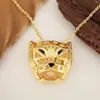 Collar de cadena de hip-hop punk con colgante de cabeza de leopardo hueca de microincrustación de diamantes completos de cobre chapado en oro real europeo y americano, venta al por mayor