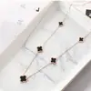 Novo produto transfronteiriço: Colar feminino simples e único com microincrustação de diamantes, design fresco, popular online, acessório de corrente para clavícula requintado