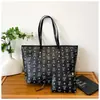 Bolsa Feminina Retrô Estampada de Alta Moda 2025 Nova Bolsa de Ombro Feminina para o Dia a Dia Bolsa Tote de Grande Capacidade