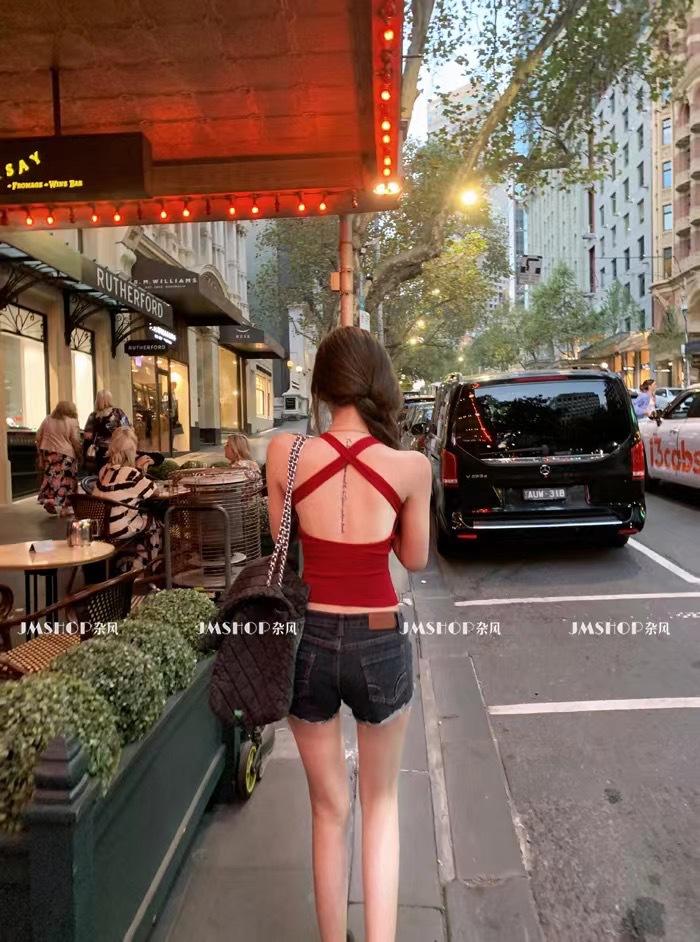 3bc0b8a1173bc9003f46e6f1bea738