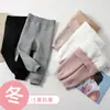 Leggings de Invierno con Forro de Felpa para Niñas Pantalones Largos Infantiles Calcetines Gruesos y Cálidos Pantalones de Nueve Puntos para Bebés y Niños Pequeños Venta al por Mayor