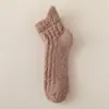 Calcetines de Coral Fleece para Mujer, de Media Pantorrilla, Engrosados para Otoño e Invierno, Felpa, Calcetines Gruesos para el Suelo del Hogar, Calcetines Cálidos de Toalla para Dormir y Maternidad