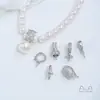 Cobre folheado a ouro 14K com incrustação de zircônia, design de folha em forma de diamante e corda, fecho pingente porta-contas com furo lateral, acessórios para joias DIY feitos à mão