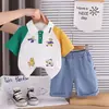 Nuevo Conjunto de Verano para Niños, Ropa Infantil de Moda, Nuevo Estilo con Cuatro Estampados, Conjunto de Dos Piezas con Shorts de Mezclilla de Manga Corta