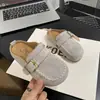 Pantuflas Cerradas de Medio Pie Estilo Dulce para Niñas, Nuevo Diseño Exterior de Primavera 2026, Pantuflas Versátiles Estilo Birkenstock