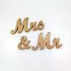 Adornos de Madera con Letras Inglesas Mr&Mrs al por Mayor para Decoración de Bodas