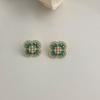 Pendientes Pequeños de Flores de Perlas Frescas Diseño Nicho Pequeños y Exquisitos Pendientes de Gardenia con Lazo Verde Mori