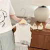 Conjunto de Top Sem Manga com Renda Delicada e Calça Wide-Leg Bordada com Recortes e Cintura Elástica para Bebê Menina