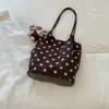 2026 Nova Bolsa Tote de Bolinhas Estilo Coreano, Grande Capacidade, Moda Vintage, Bolsa de Ombro Casual Chic Relaxada para o Dia a Dia