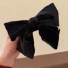 Pasador de Terciopelo Rojo con Lazo para Otoño e Invierno para la Parte Trasera de la Cabeza 2026 Modelo Nuevo Clip para el Cabello Accesorio para el Cabello para Mujeres