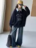Conjunto casual de estilo coreano para niñas, sudadera con bloques de color y estampado de perro con cuello camisero y jeans de pierna ancha, conjunto de dos piezas para niños mayores, moderno atuendo de otoño