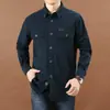 Camisa versátil para hombre de color liso, juvenil, moderna, nueva, para el verano, casual, artística y a la moda, de manga larga para el día a día.