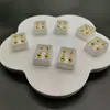 Brincos de Bola de Aço Inoxidável Populares Transfronteiriços, Parafusos Torcidos Simples e Personalizados Anti-Perda para Orelha, Fornecimento Direto da Fábrica