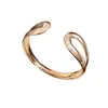 Pulseira Aberta Metal Gota d'Água Europeia e Americana, Retrô, Simples, Fashion, Versátil para o Dia a Dia, Luxo Leve, Toque de Alto Padrão, Joia Feminina