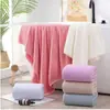 Toalha de Banho de Coral Fleece com Estampa de Abacaxi Macia Absorvente Toalha de Praia Extra Grande Extra Grossa Toalha de Banho para Adulto Toalha para Secar Cabelo